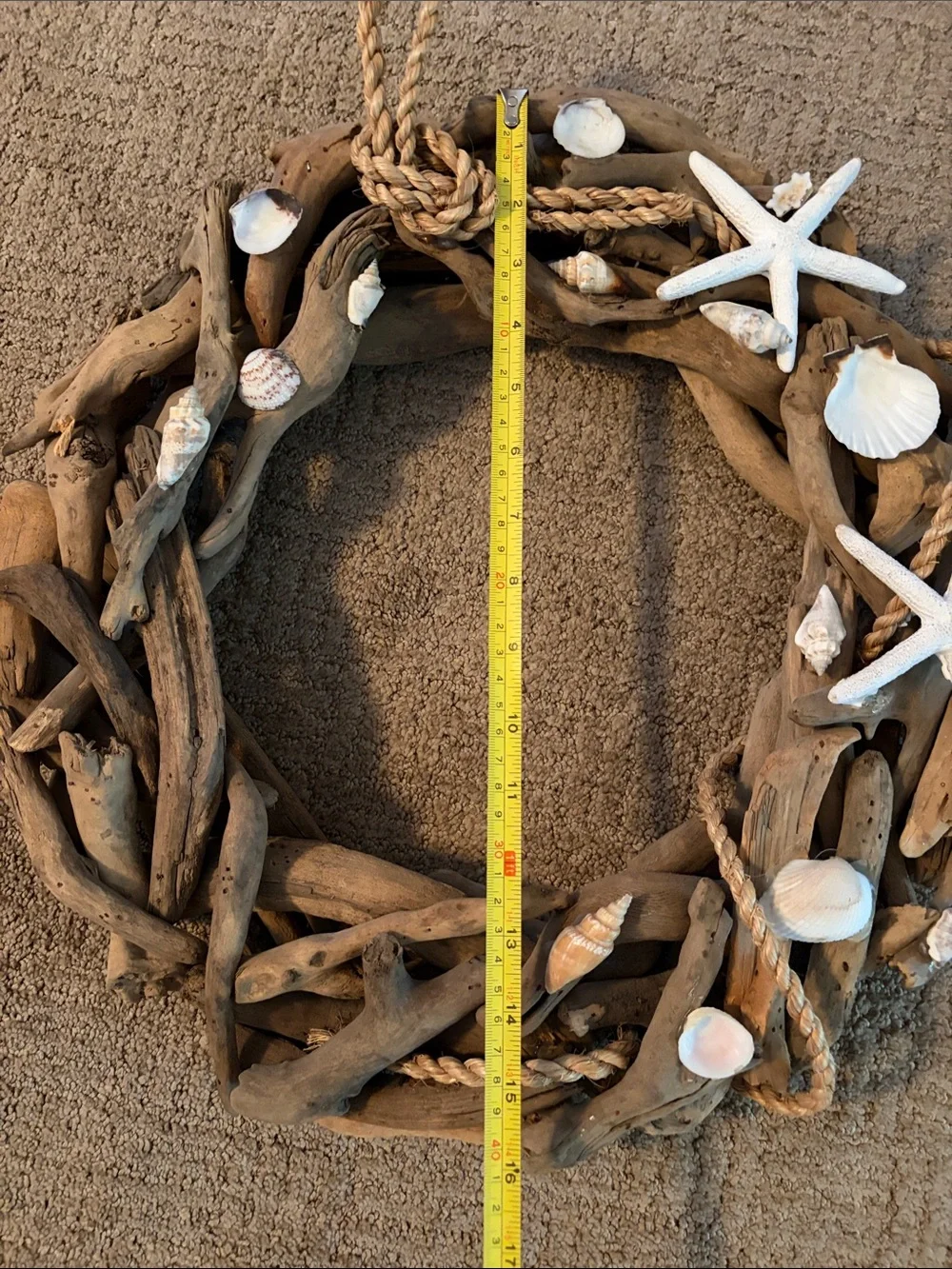 Driftwood Seashell Holiday Wreath - Natural and White